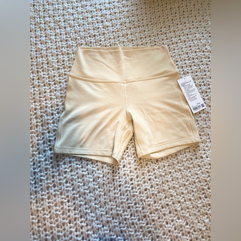 Lululemon align short 6”
